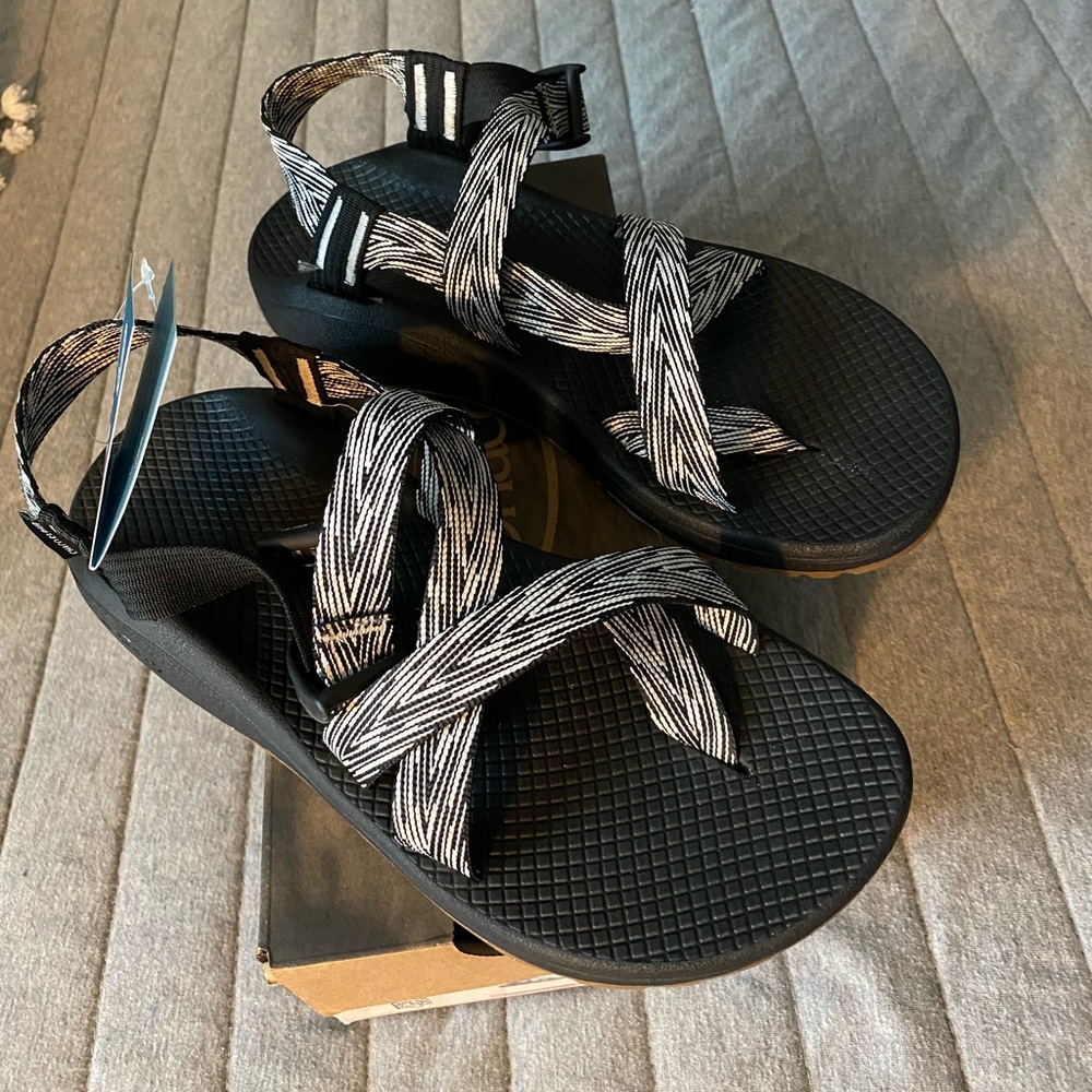 Women’s Chaco sandal with adjustable straps, with or without toe inclusion.